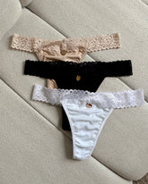 PANTIES PRETINA DE ENCAJE